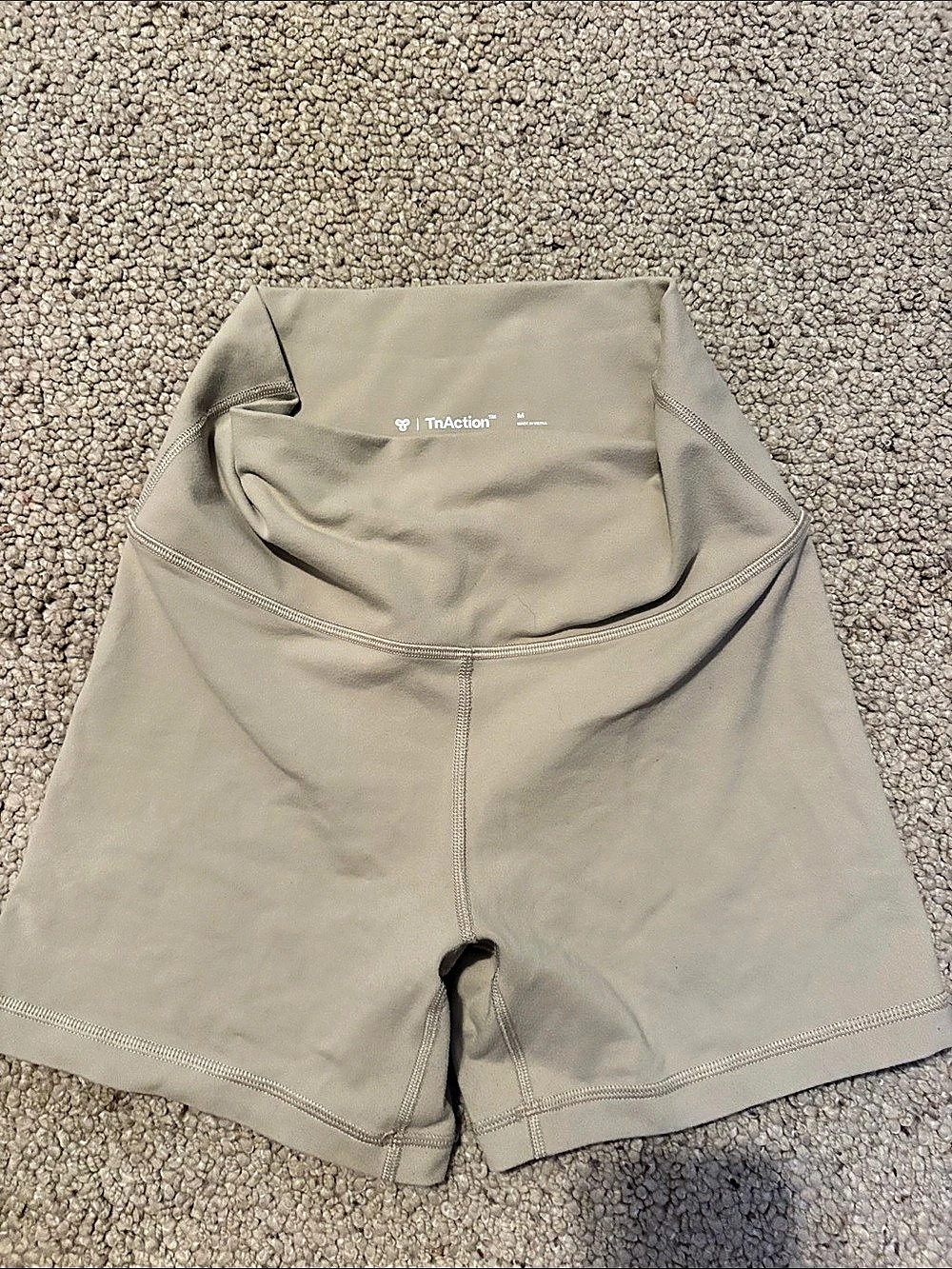 Lululemon In the Action Women's Bike Shorts in Green Size Medium